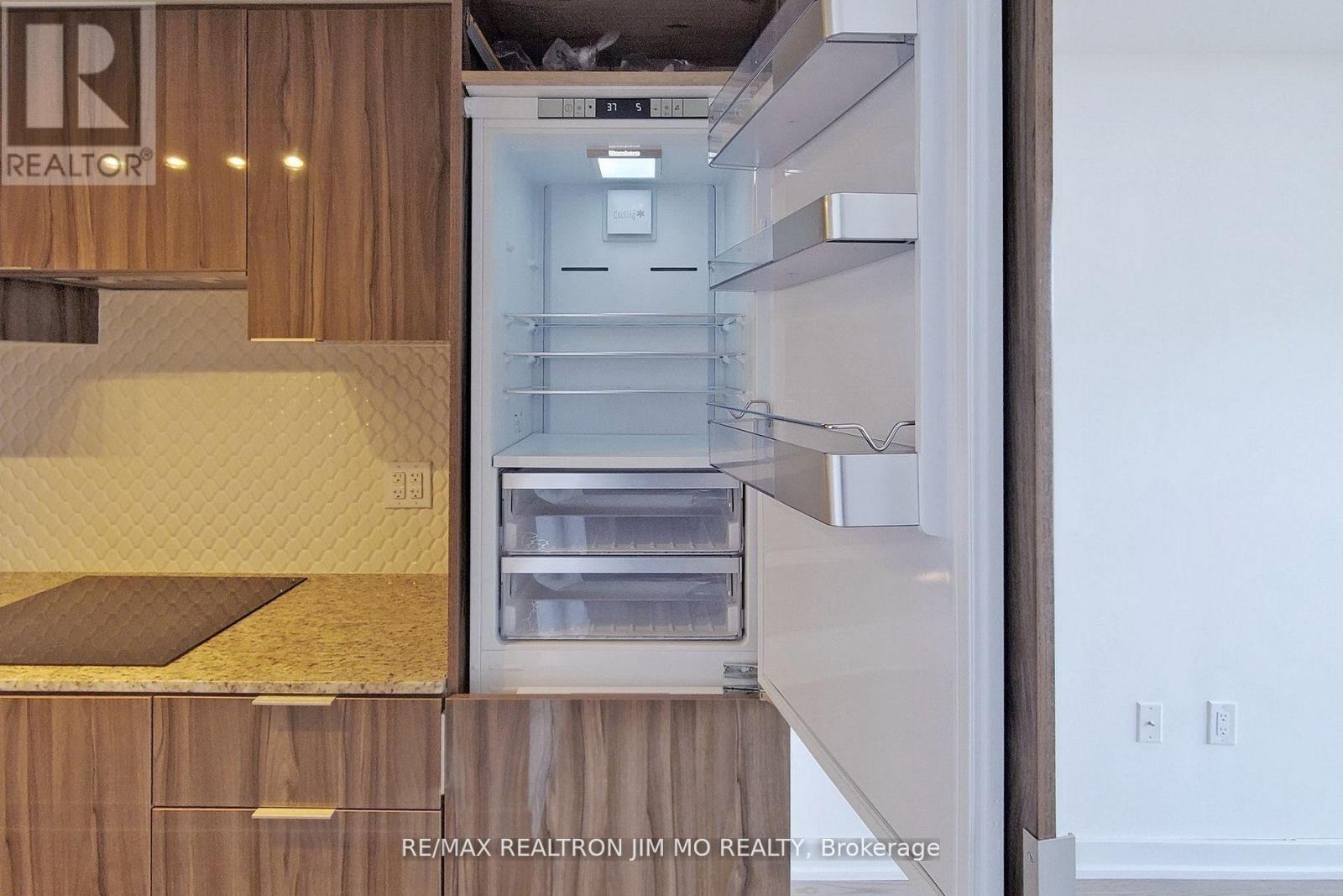5510 - 11 Wellesley Street W, Toronto, Ontario  M4Y 0G4 - Photo 28 - C13153166