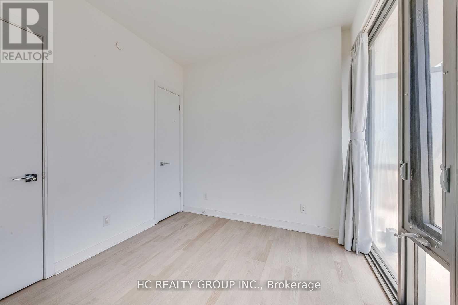 2105 - 57 St Joseph Street, Toronto, Ontario M5S 0C5 - Photo 18 - C13153180