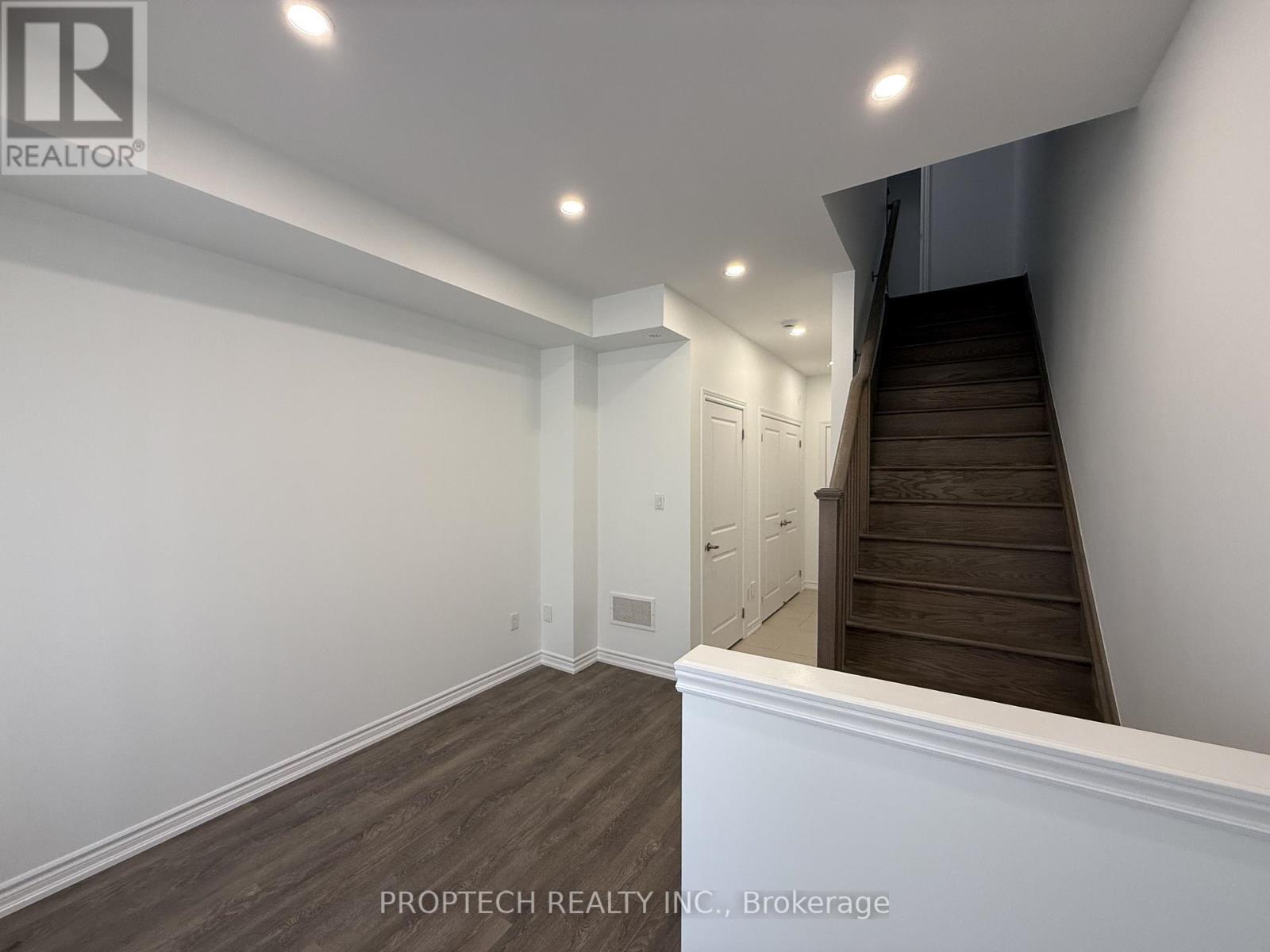 58 - 484 Arthur Bonner Avenue, Markham, Ontario L6B 1N1 - Photo 2 - N13153186