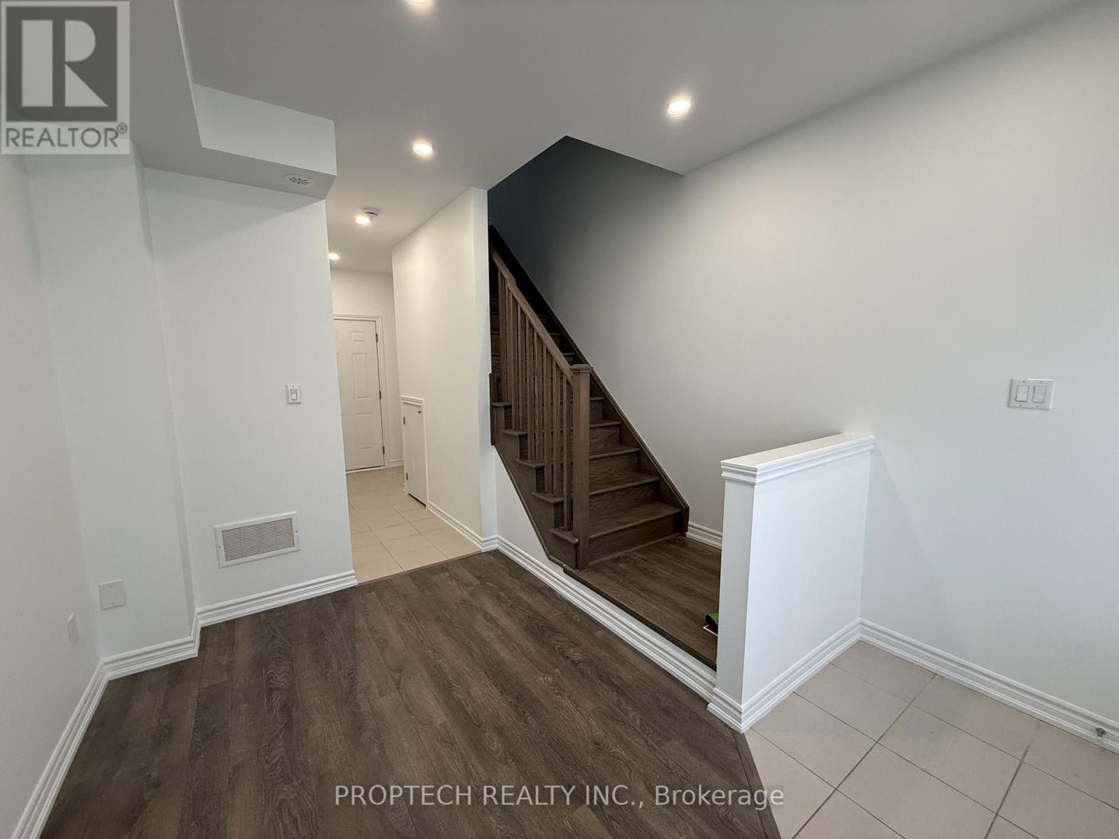 58 - 484 Arthur Bonner Avenue, Markham, Ontario L6B 1N1 - Photo 3 - N13153186