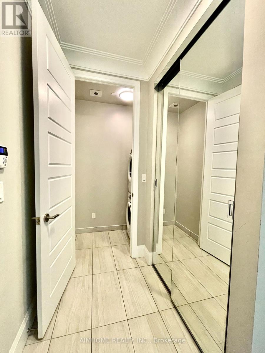 202 - 25 Water Walk Drive, Markham, Ontario L6G 0G3 - Photo 11 - N13153214