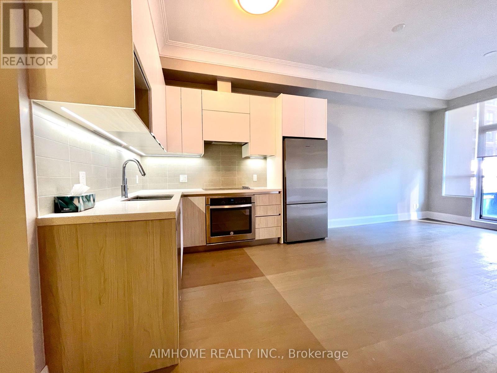 202 - 25 Water Walk Drive, Markham, Ontario L6G 0G3 - Photo 2 - N13153214