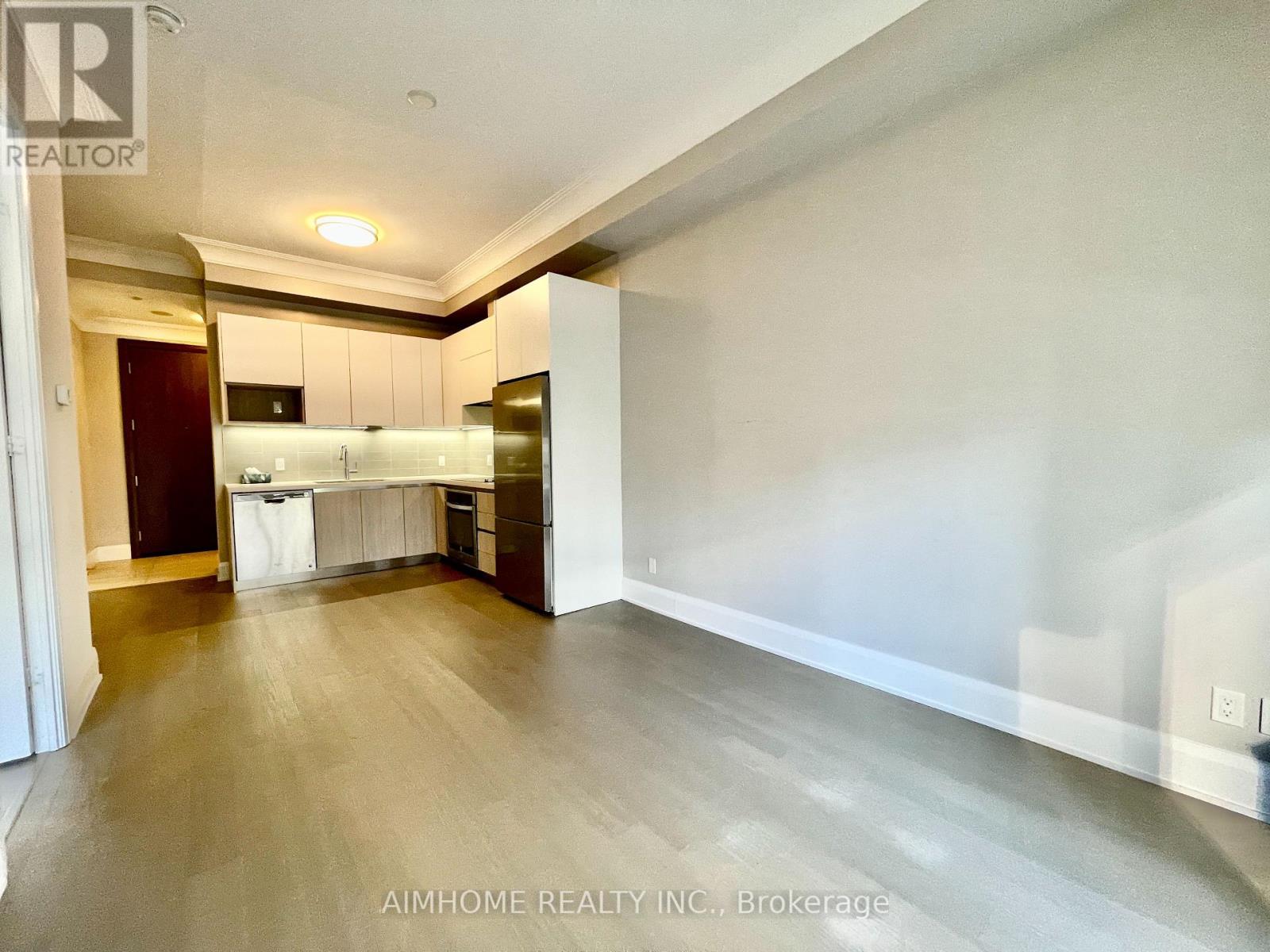 202 - 25 Water Walk Drive, Markham, Ontario L6G 0G3 - Photo 4 - N13153214