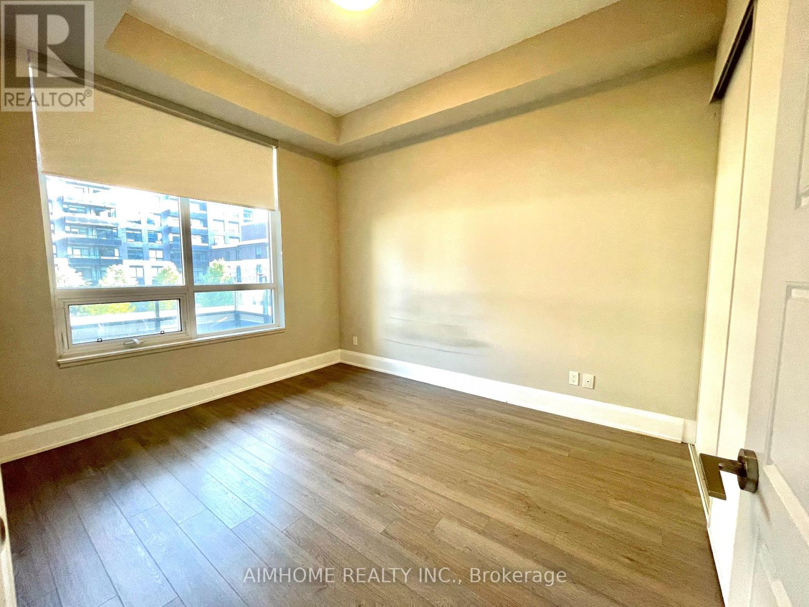202 - 25 Water Walk Drive, Markham, Ontario L6G 0G3 - Photo 6 - N13153214