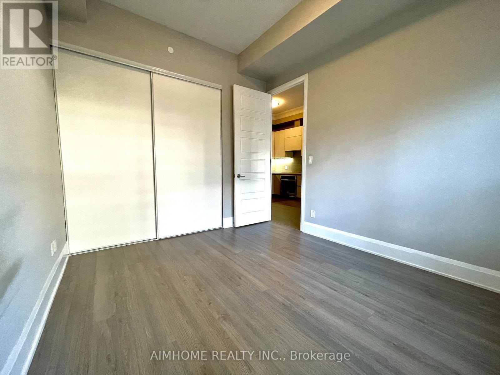 202 - 25 Water Walk Drive, Markham, Ontario L6G 0G3 - Photo 7 - N13153214