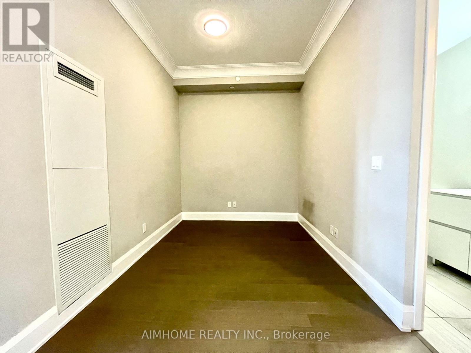 202 - 25 Water Walk Drive, Markham, Ontario L6G 0G3 - Photo 8 - N13153214