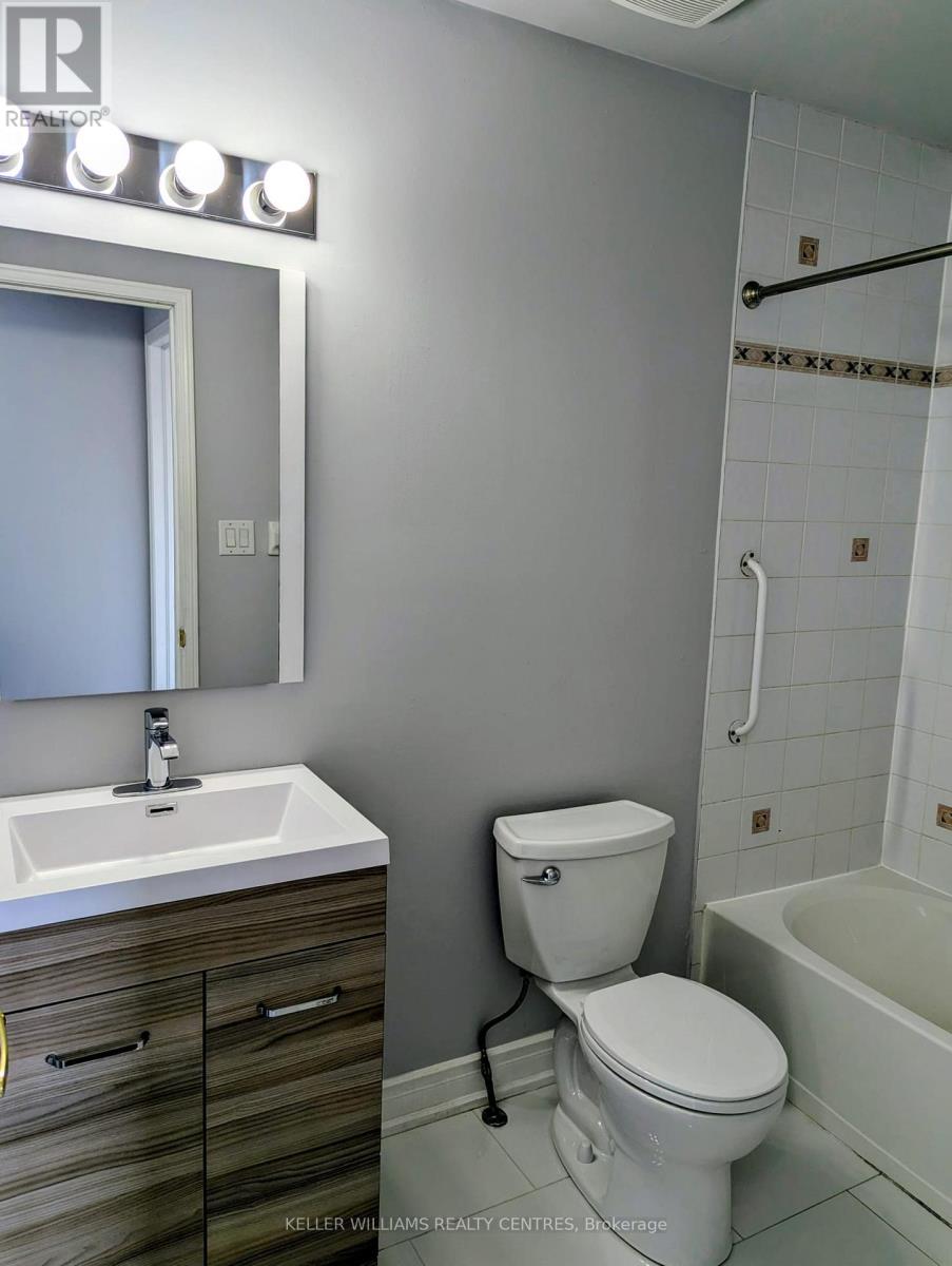 Upper - 152 Madelaine Drive, Barrie, Ontario  L4N 0N1 - Photo 11 - S13153168