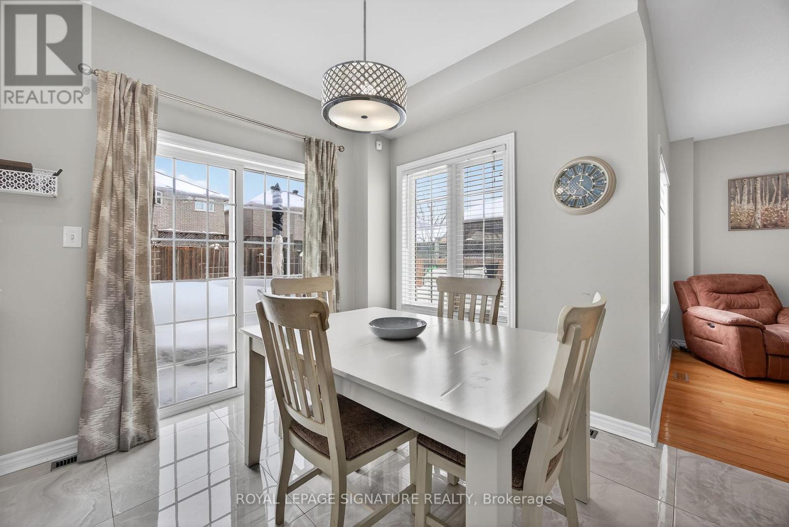 67 Penvill Trail, Barrie, Ontario  L4N 5M8 - Photo 11 - S13153172