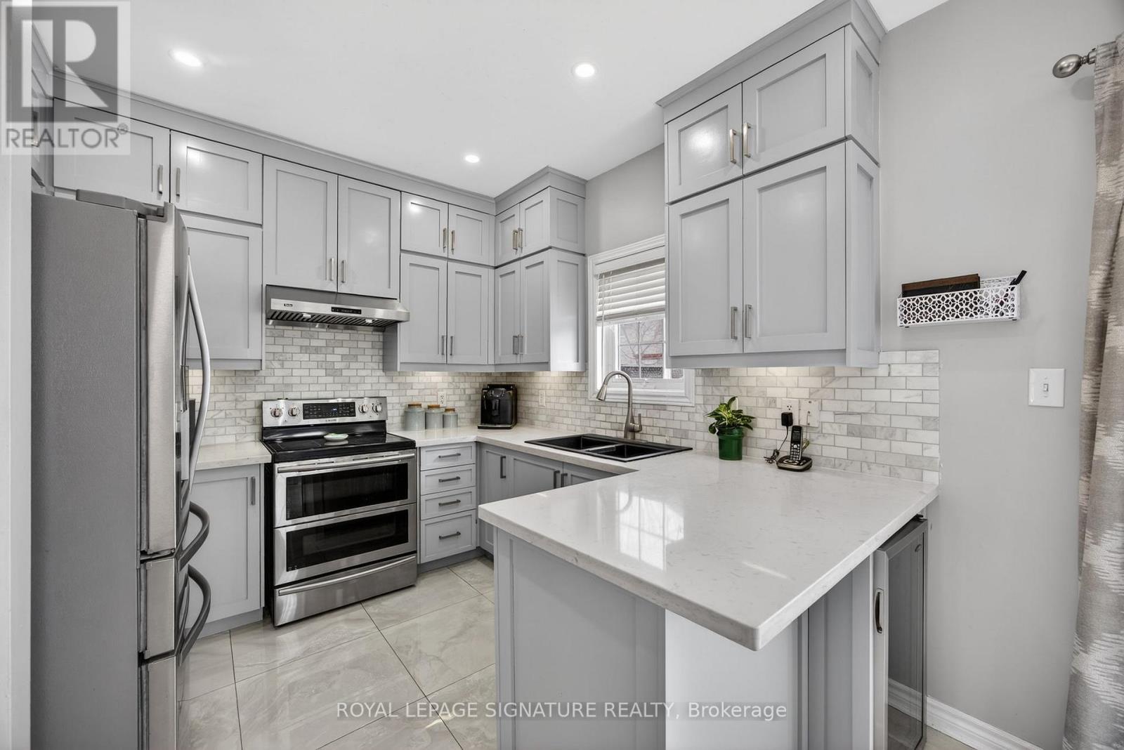 67 Penvill Trail, Barrie, Ontario  L4N 5M8 - Photo 13 - S13153172