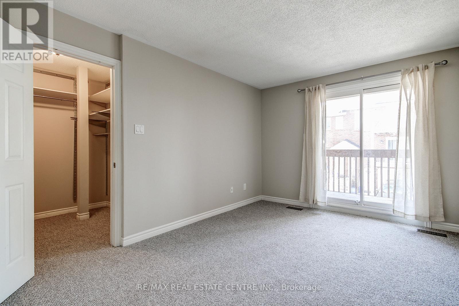 49 Wylie Circle E, Halton Hills, Ontario  L7G 5L9 - Photo 18 - W13153170