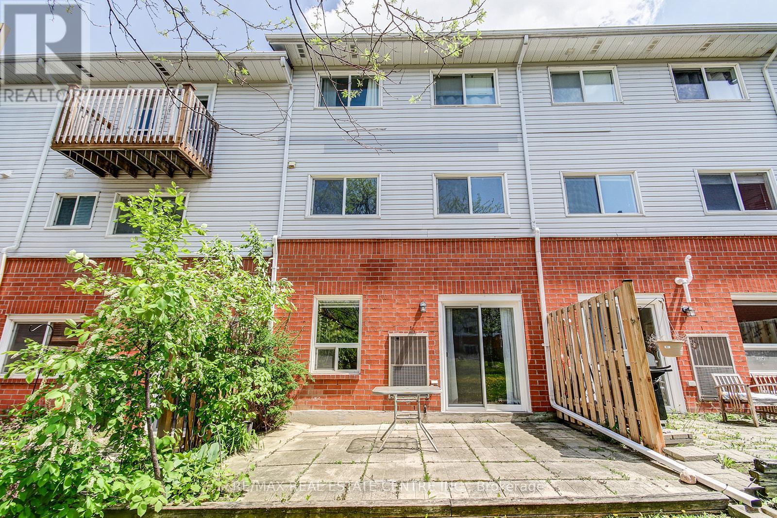 49 Wylie Circle E, Halton Hills, Ontario  L7G 5L9 - Photo 20 - W13153170