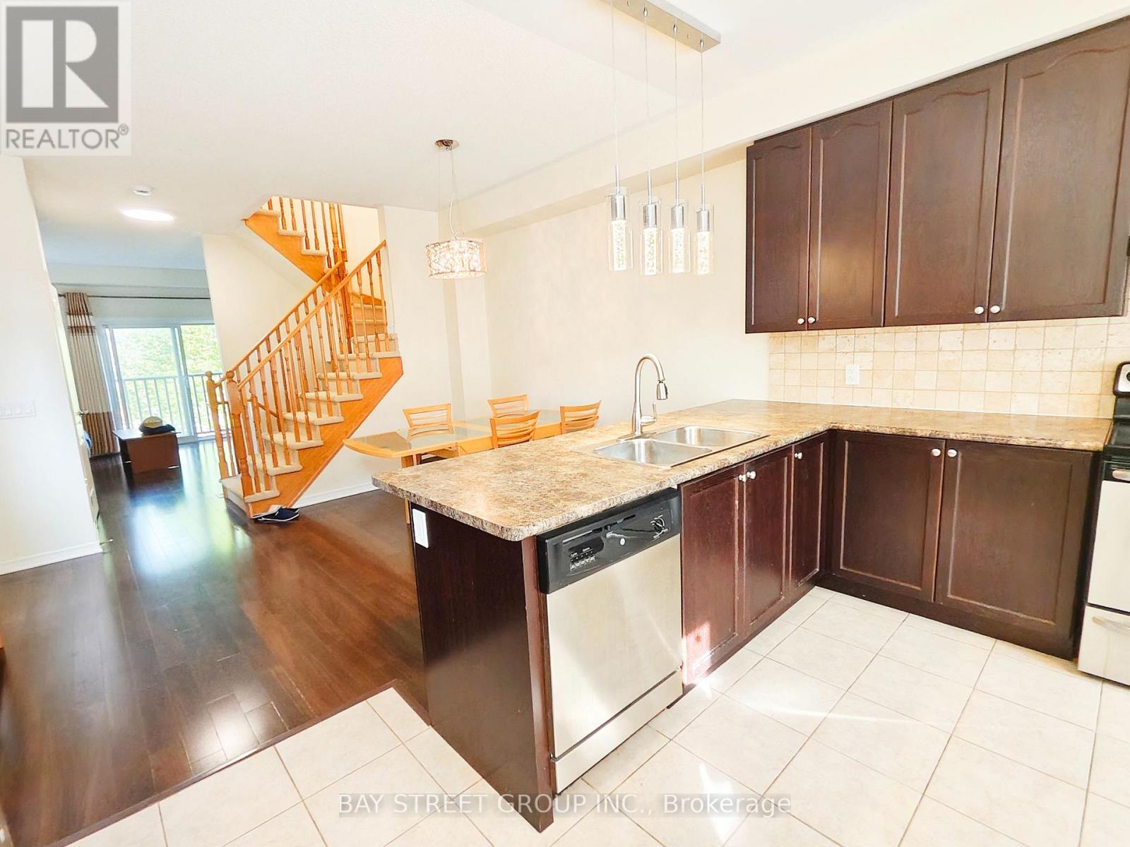 51 - 6625 Falconer Drive, Mississauga, Ontario L5N 0C7 - Photo 9 - W13153176