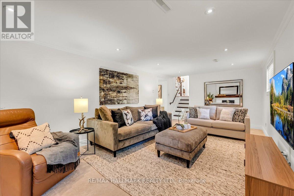 370 Dunlop Crescent, Burlington, Ontario  L7L 3N7 - Photo 33 - W13153188