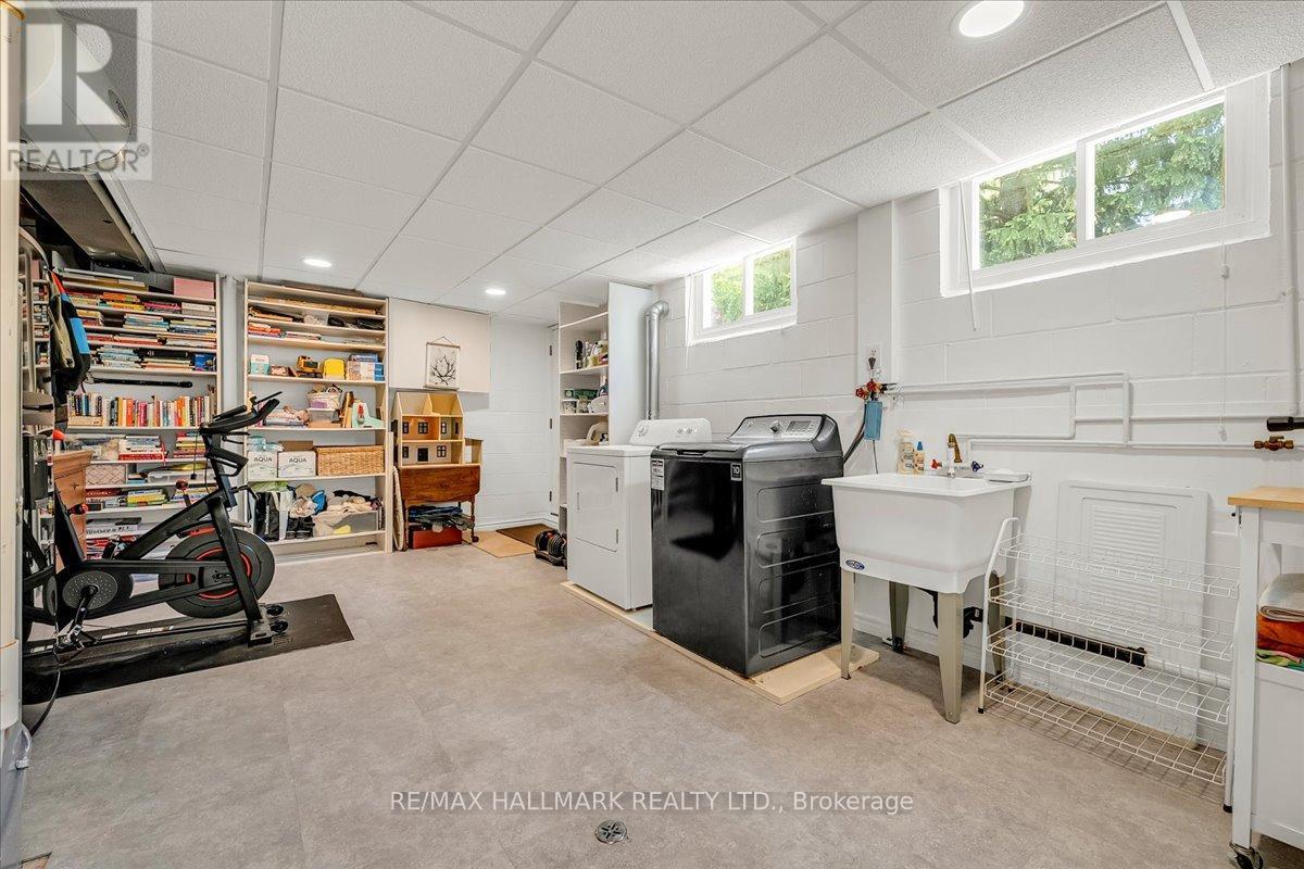 370 Dunlop Crescent, Burlington, Ontario  L7L 3N7 - Photo 36 - W13153188
