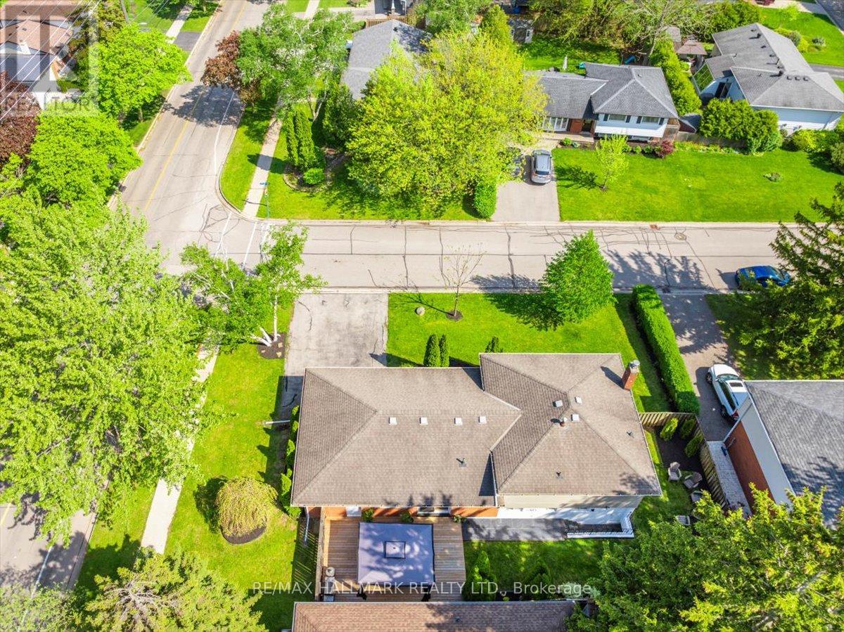 370 Dunlop Crescent, Burlington, Ontario  L7L 3N7 - Photo 45 - W13153188