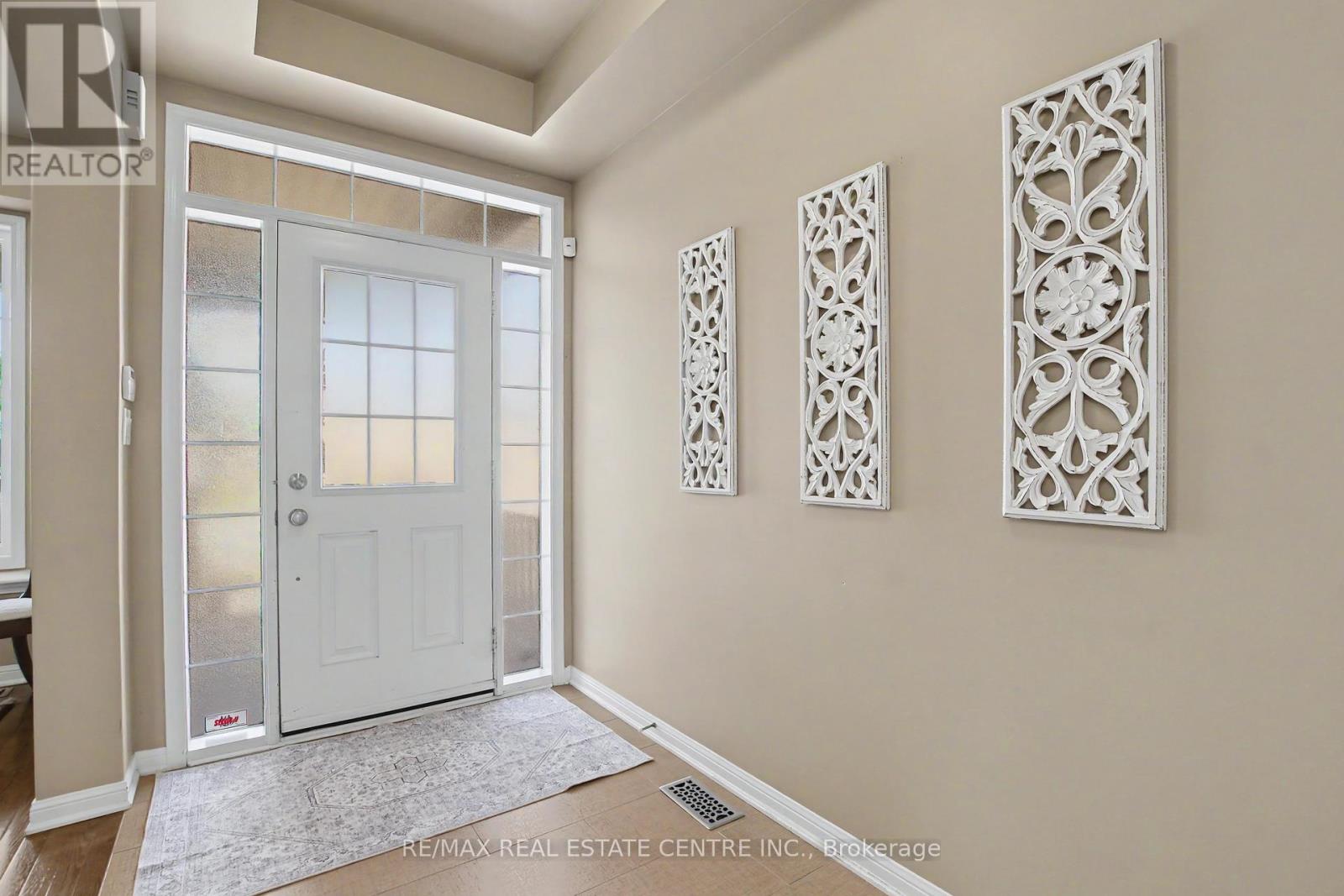 379 Wettlaufer Terrace, Milton, Ontario  L9T 7N4 - Photo 5 - W13153194