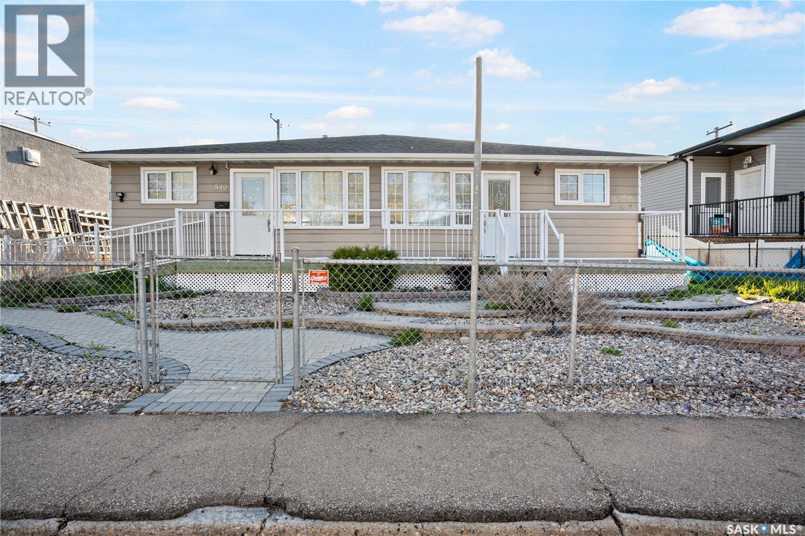 540 Wascana STREET, Regina, Saskatchewan