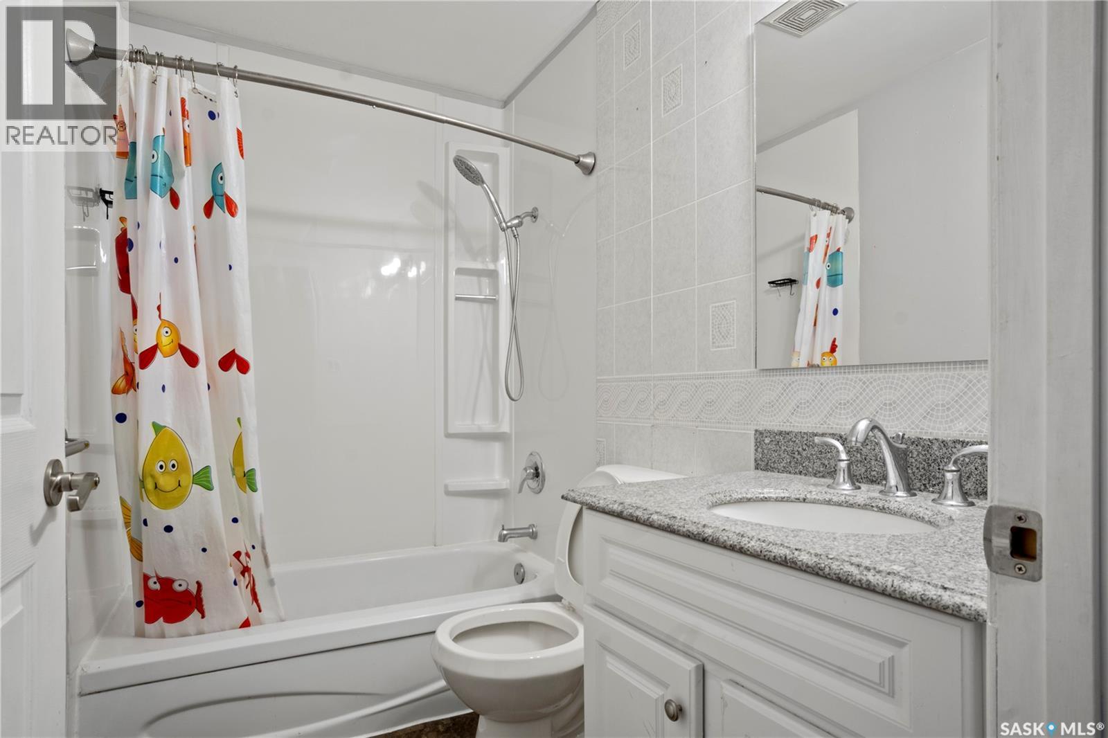 540 Wascana Street, Regina, Saskatchewan  S4R 4J2 - Photo 11 - SK036494