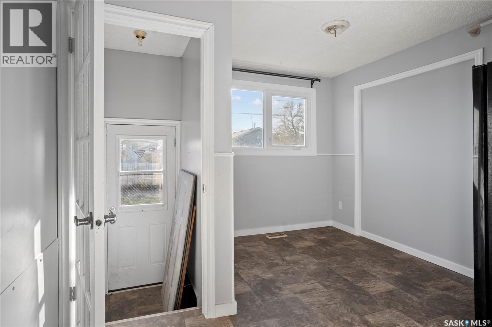 540 Wascana Street, Regina, Saskatchewan  S4R 4J2 - Photo 36 - SK036494