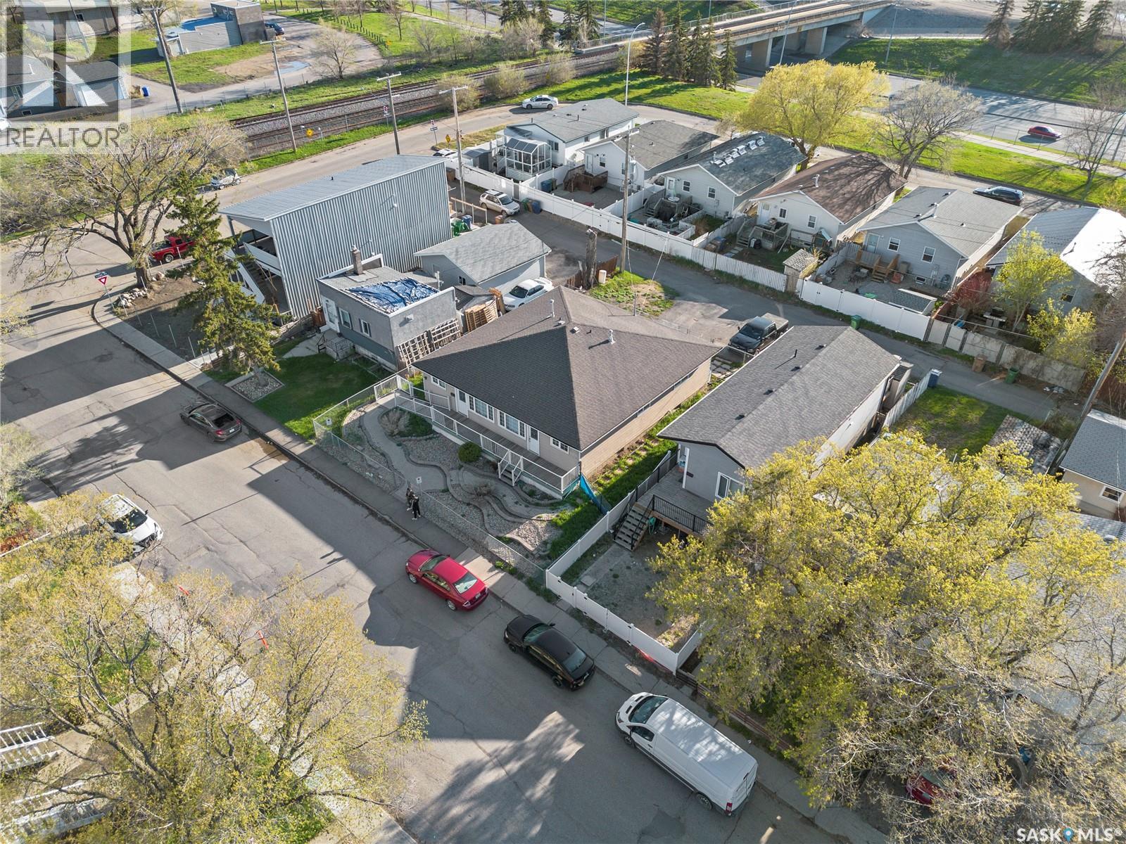 540 Wascana Street, Regina, Saskatchewan  S4R 4J2 - Photo 6 - SK036494