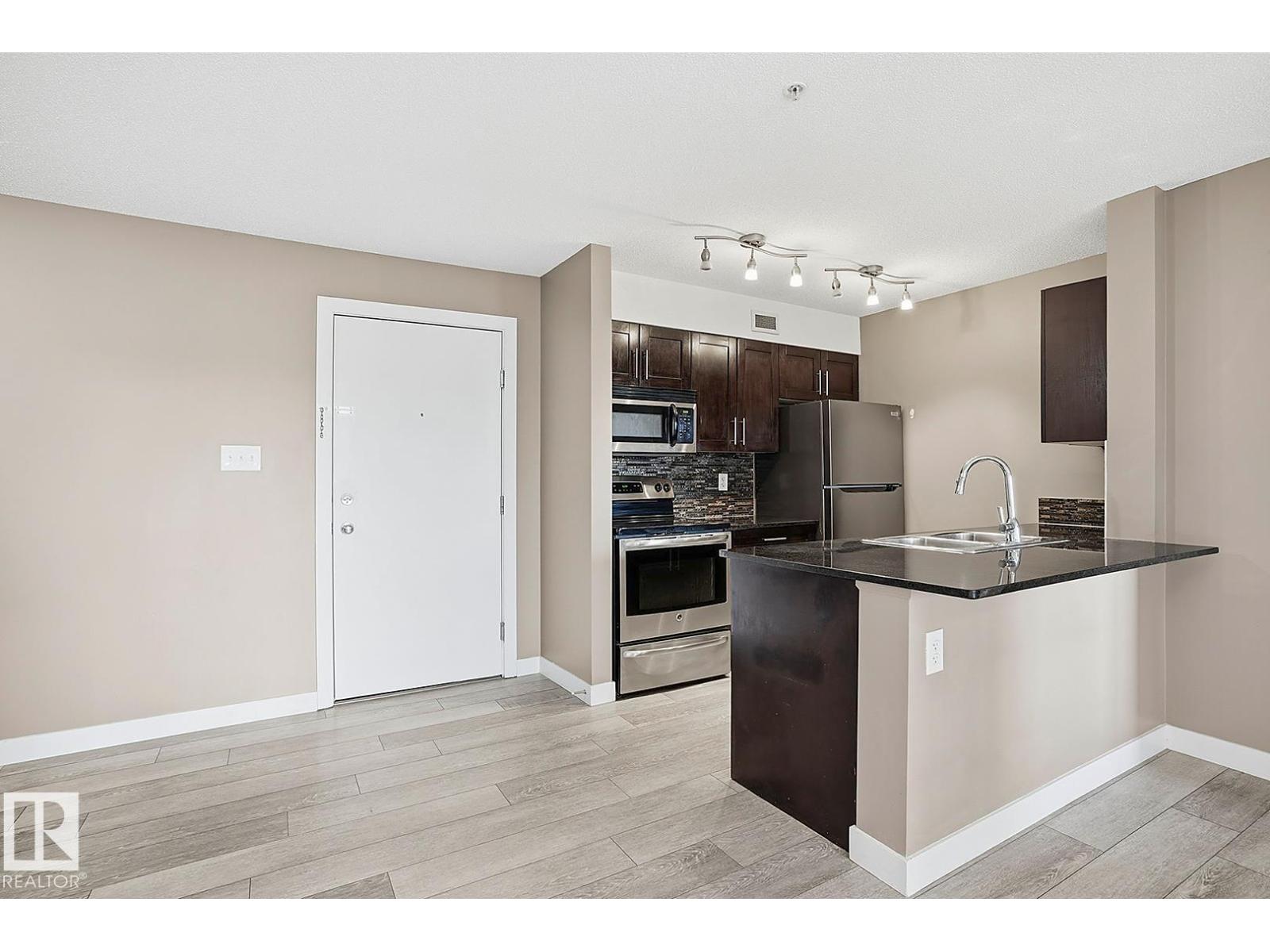 #109 11803 22 Av Sw, Edmonton, Alberta  T6W 2R9 - Photo 4 - E4488944