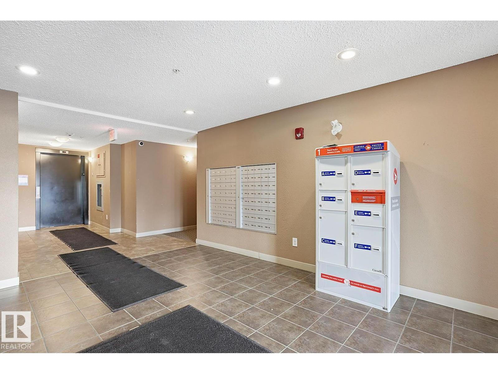 #109 11803 22 Av Sw, Edmonton, Alberta  T6W 2R9 - Photo 2 - E4488944