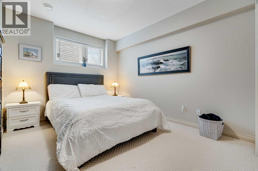 168 West Creek Landing, Chestermere, Alberta  T1X 1R8 - Photo 39 - A2308848