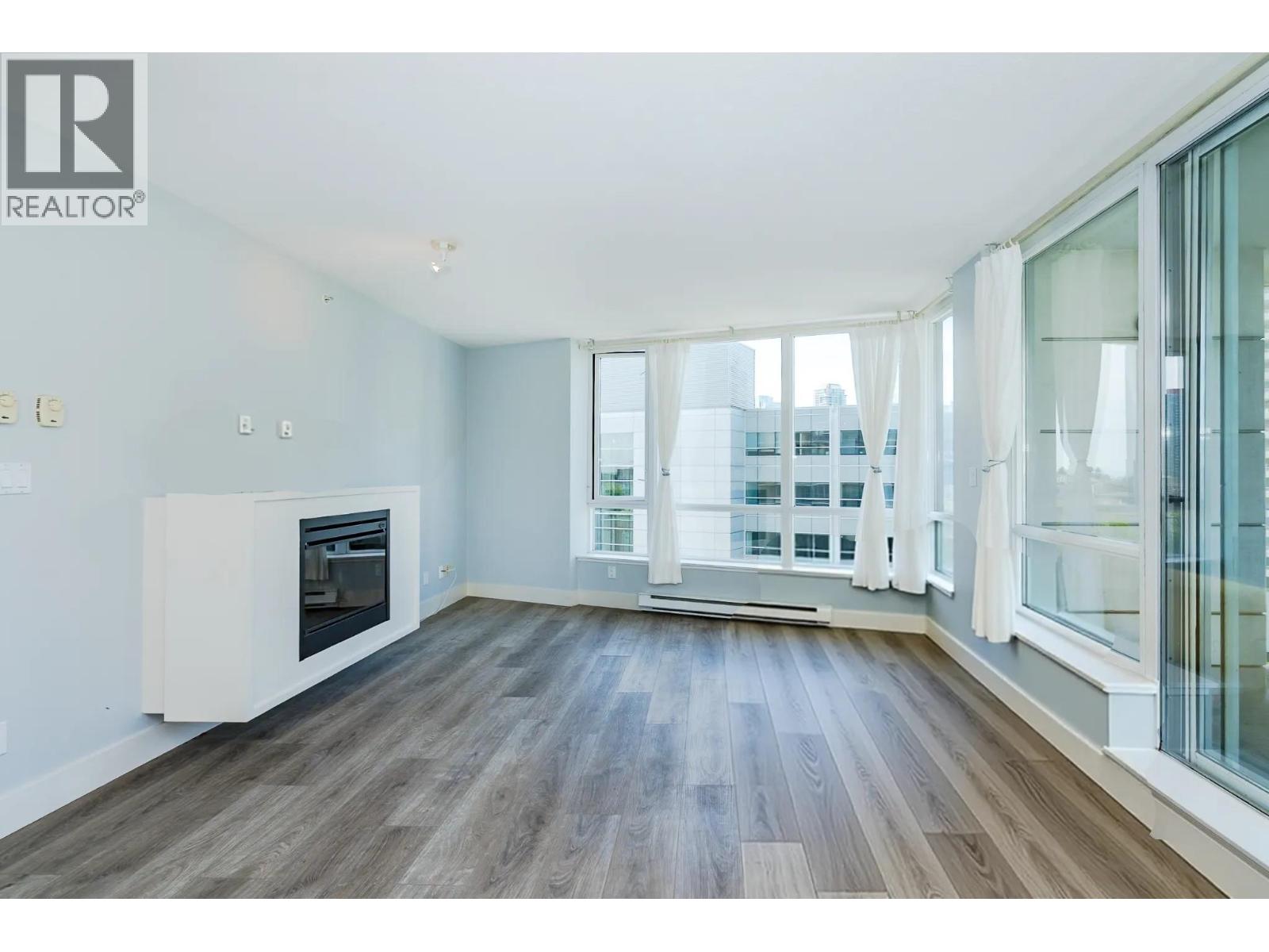 802 4808 Hazel Street, Burnaby, British Columbia  V5H 0A2 - Photo 4 - R3125988
