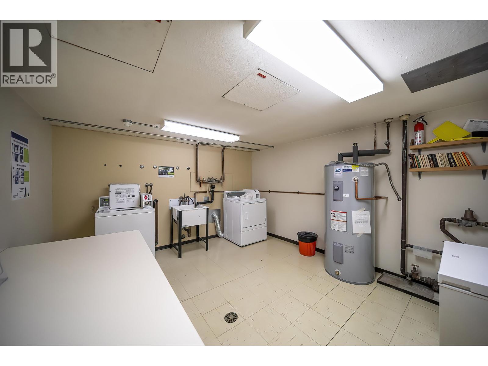 49 2202 Folkestone Way, West Vancouver, British Columbia  V7S 2X7 - Photo 3 - R3125445