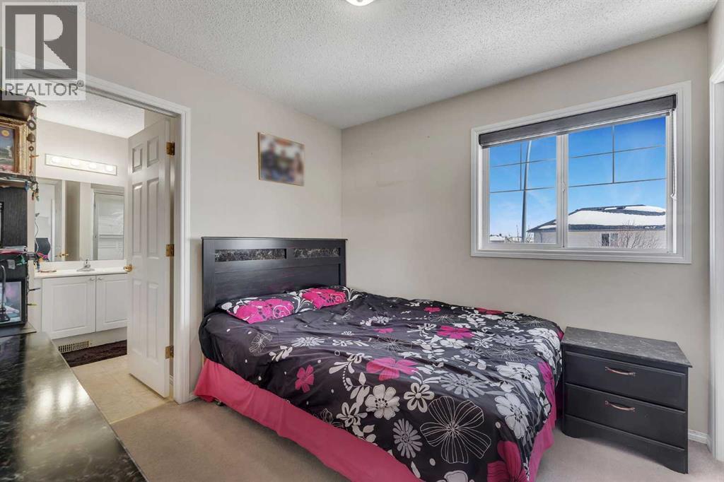 92 Taradale Drive Ne, Calgary, Alberta  T3J 4W7 - Photo 35 - A2305503