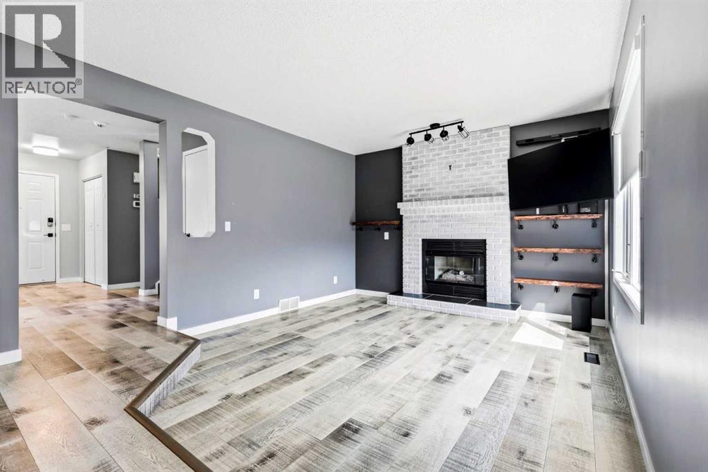 212 Harvest Wood Way NE, Calgary, Alberta  T3K 3X7 - Photo 7 - A2307653