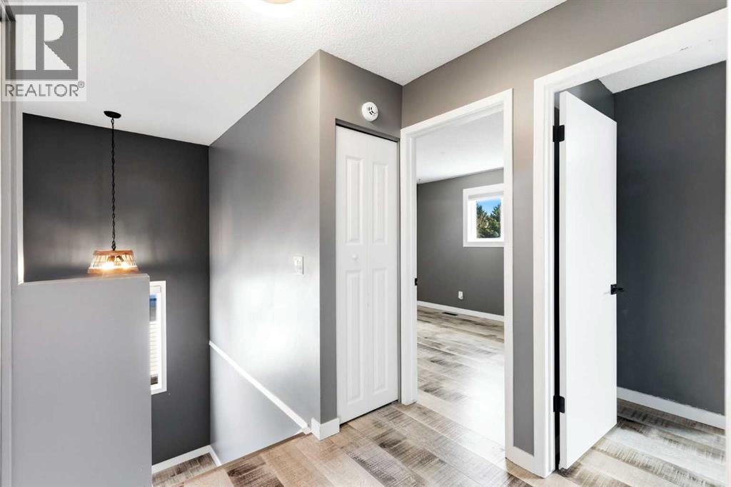 212 Harvest Wood Way NE, Calgary, Alberta  T3K 3X7 - Photo 16 - A2307653