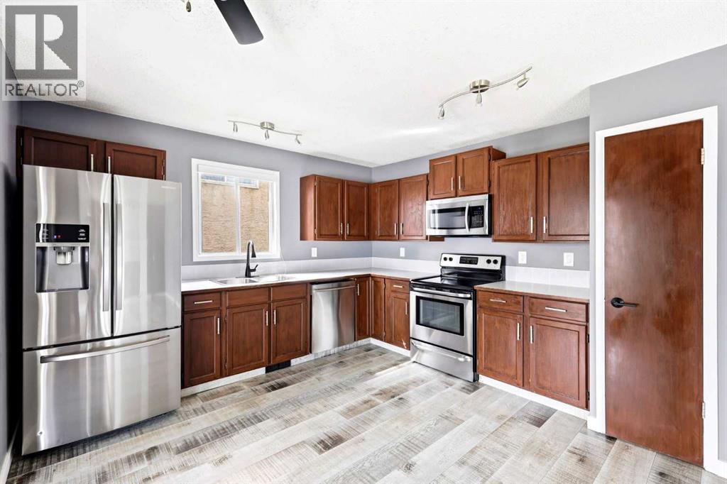 212 Harvest Wood Way NE, Calgary, Alberta  T3K 3X7 - Photo 13 - A2307653