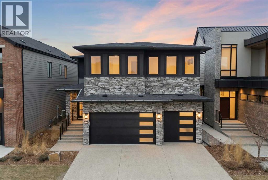 356 Greenwich Drive NW, Calgary, Alberta  T3B 6P4 - Photo 11 - A2296232