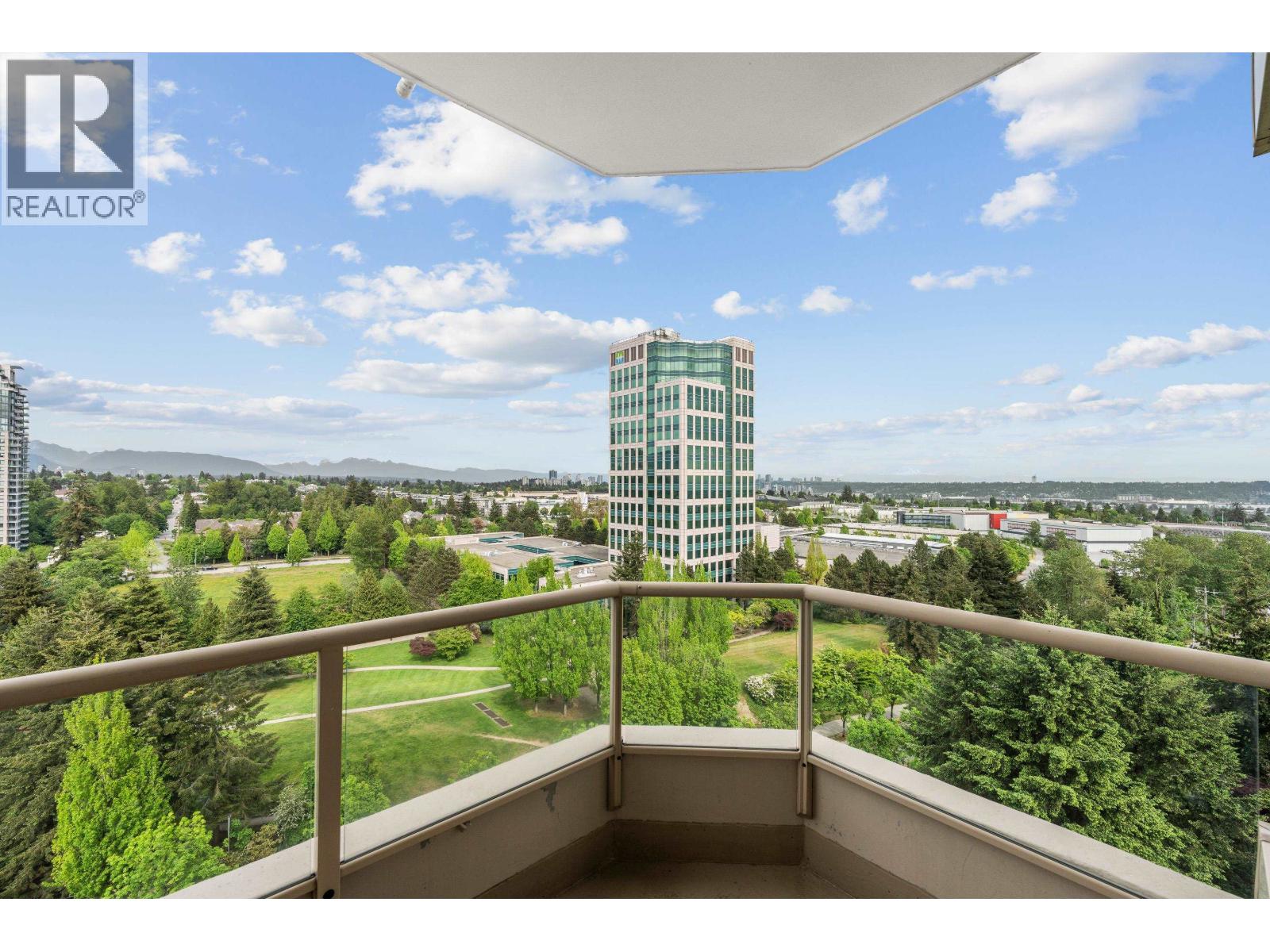 1505 6838 Station Hill Drive, Burnaby, British Columbia  V3N 5A4 - Photo 2 - R3125777