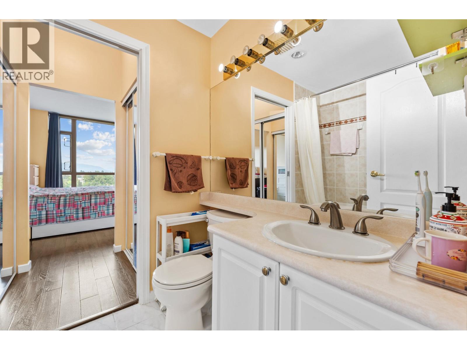 1505 6838 Station Hill Drive, Burnaby, British Columbia  V3N 5A4 - Photo 13 - R3125777