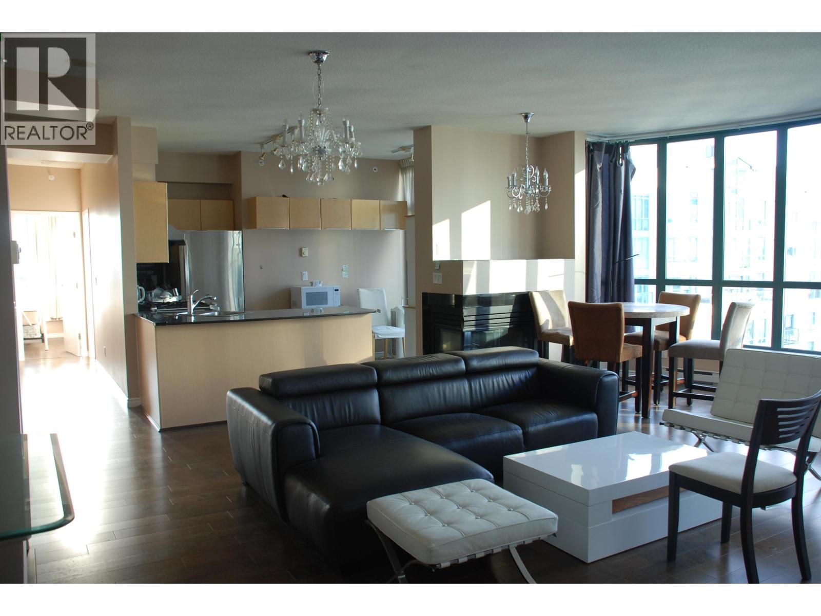 2908 1239 WEST GEORGIA STREET, Vancouver, British Columbia