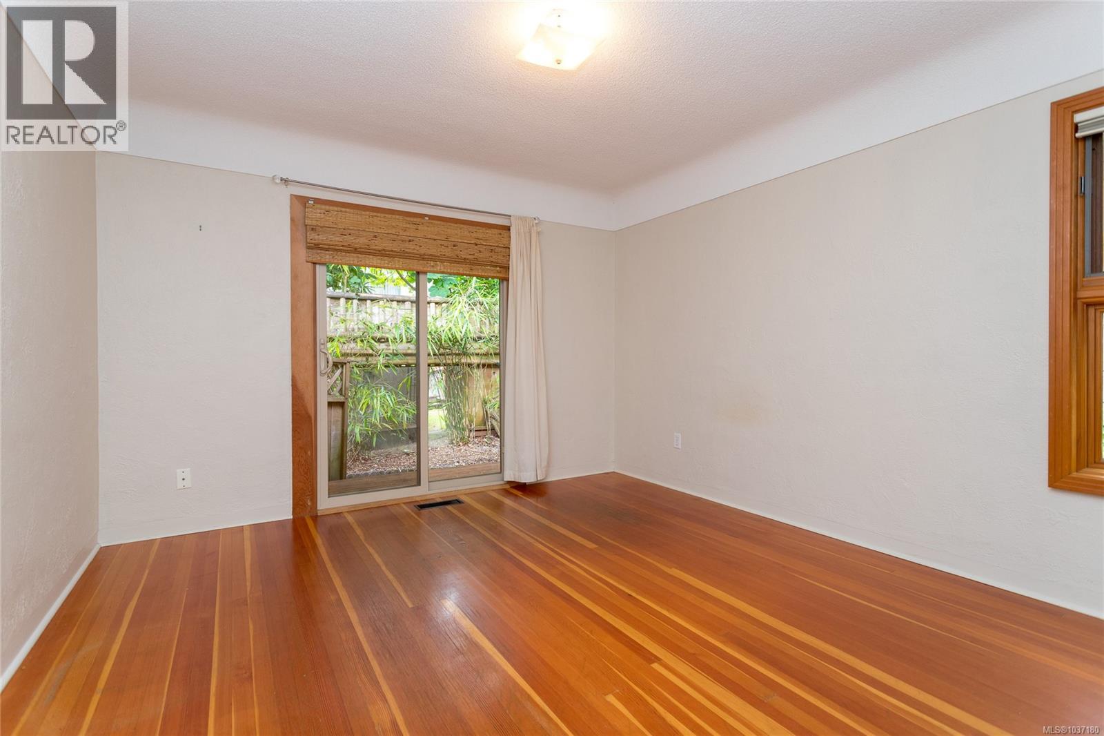 1 752 Lampson St, Esquimalt, British Columbia  V9A 6A6 - Photo 24 - 1037180
