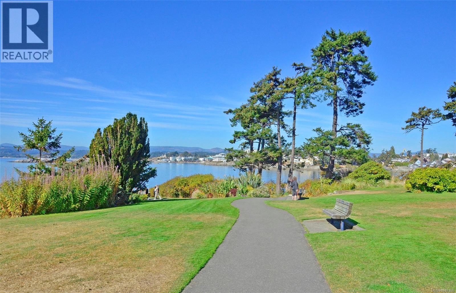 1 752 Lampson St, Esquimalt, British Columbia  V9A 6A6 - Photo 48 - 1037180