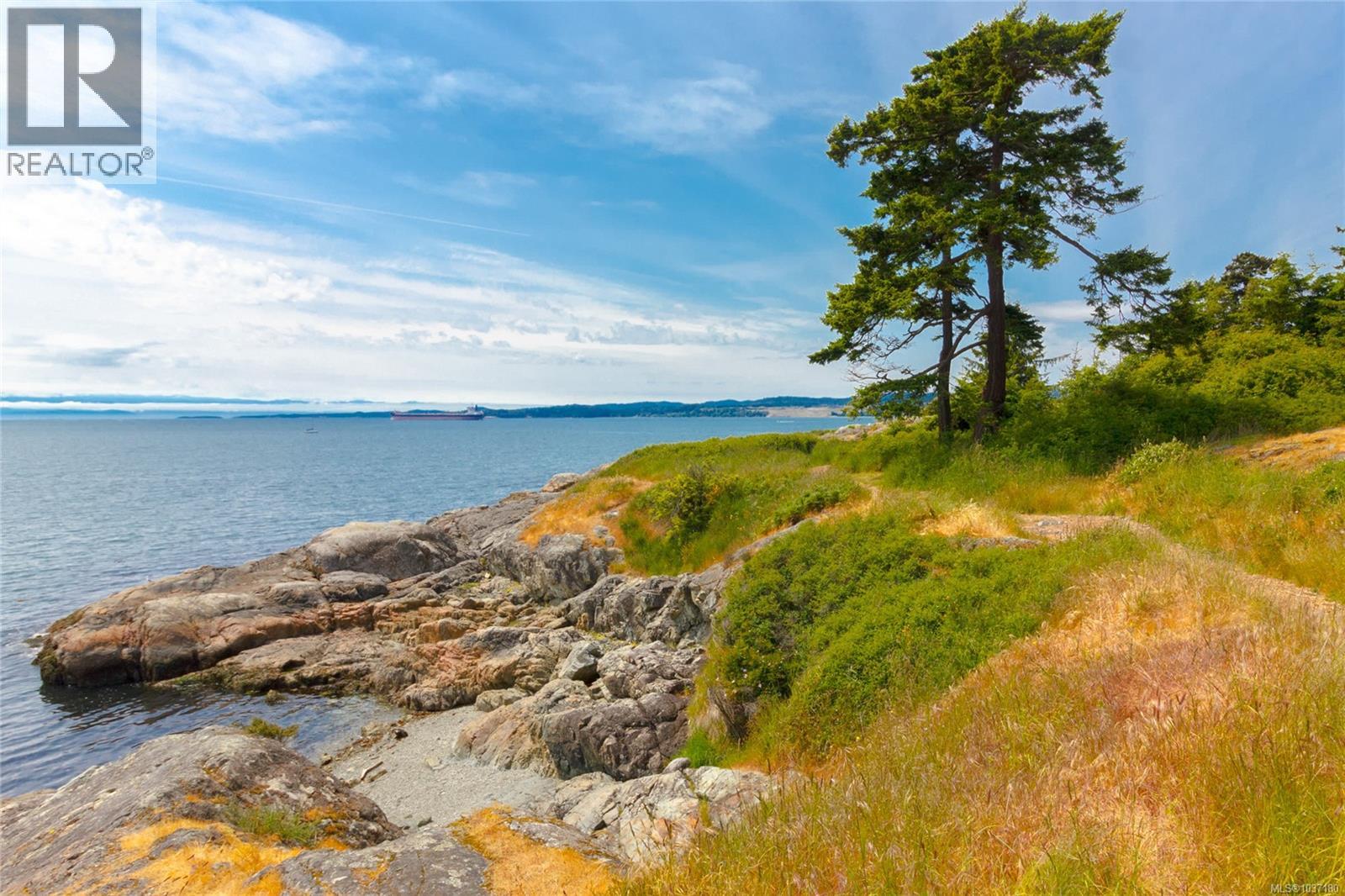1 752 Lampson St, Esquimalt, British Columbia  V9A 6A6 - Photo 22 - 1037180