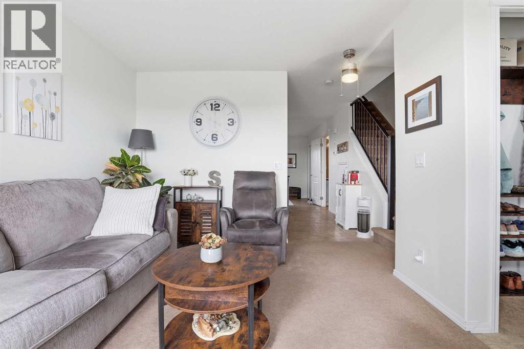 140 Sunrise Terrace NE, High River, Alberta  T1V 0C2 - Photo 4 - A2312647