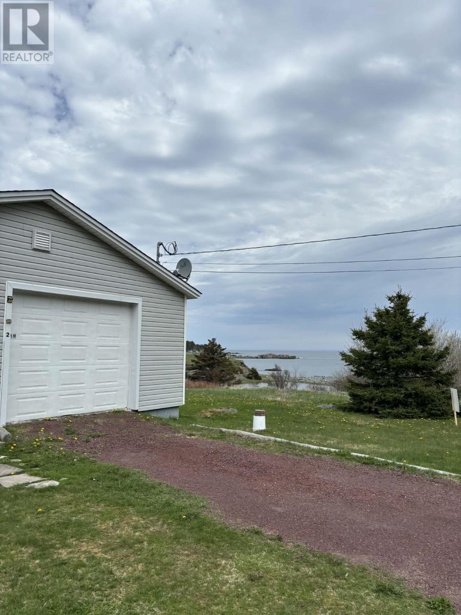 2 Old Highway Road, New Chelsea, Newfoundland & Labrador   - Photo 2 - 1296580