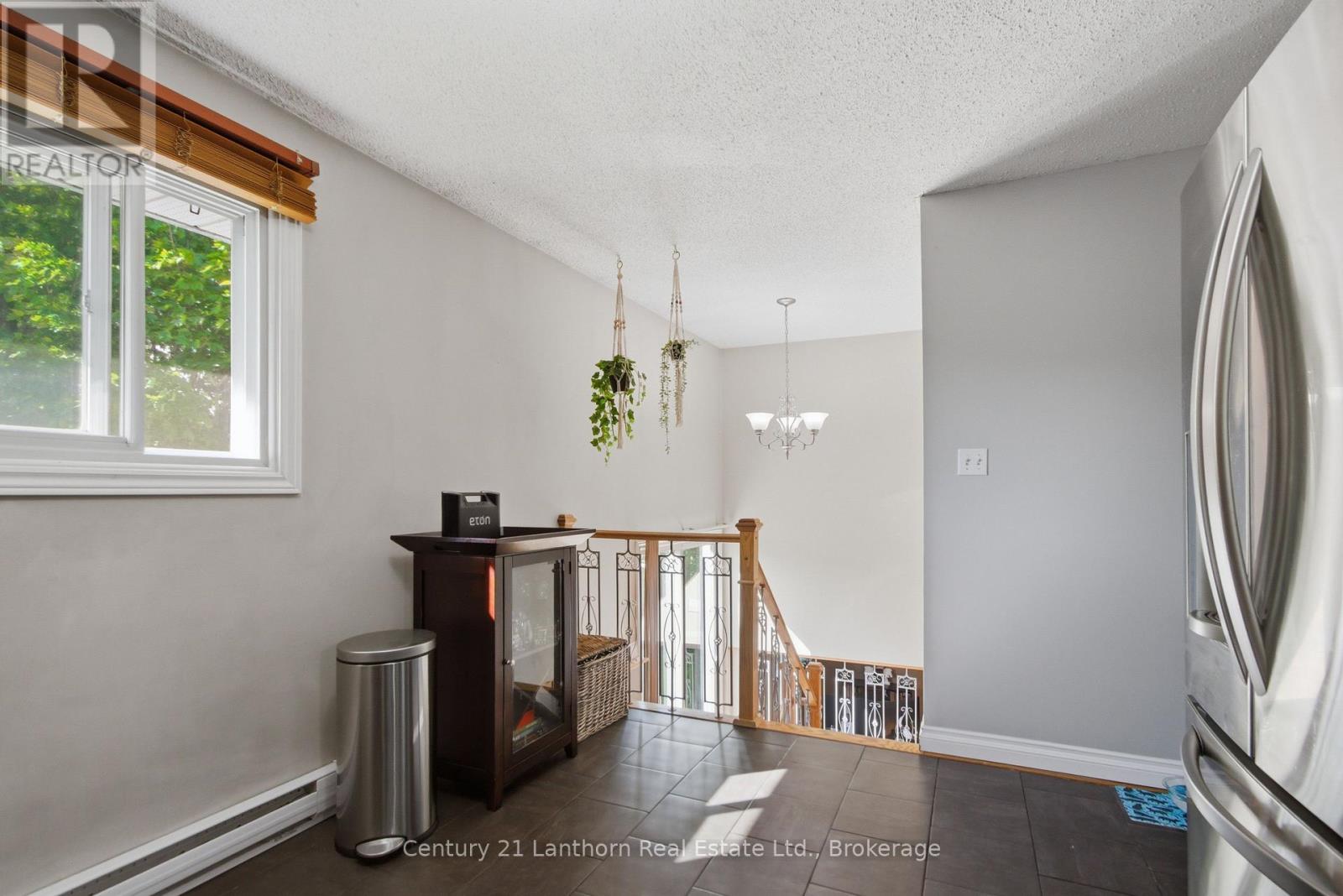 33 Van Alstine Drive, Quinte West, Ontario  K8V 6K8 - Photo 13 - X13153292