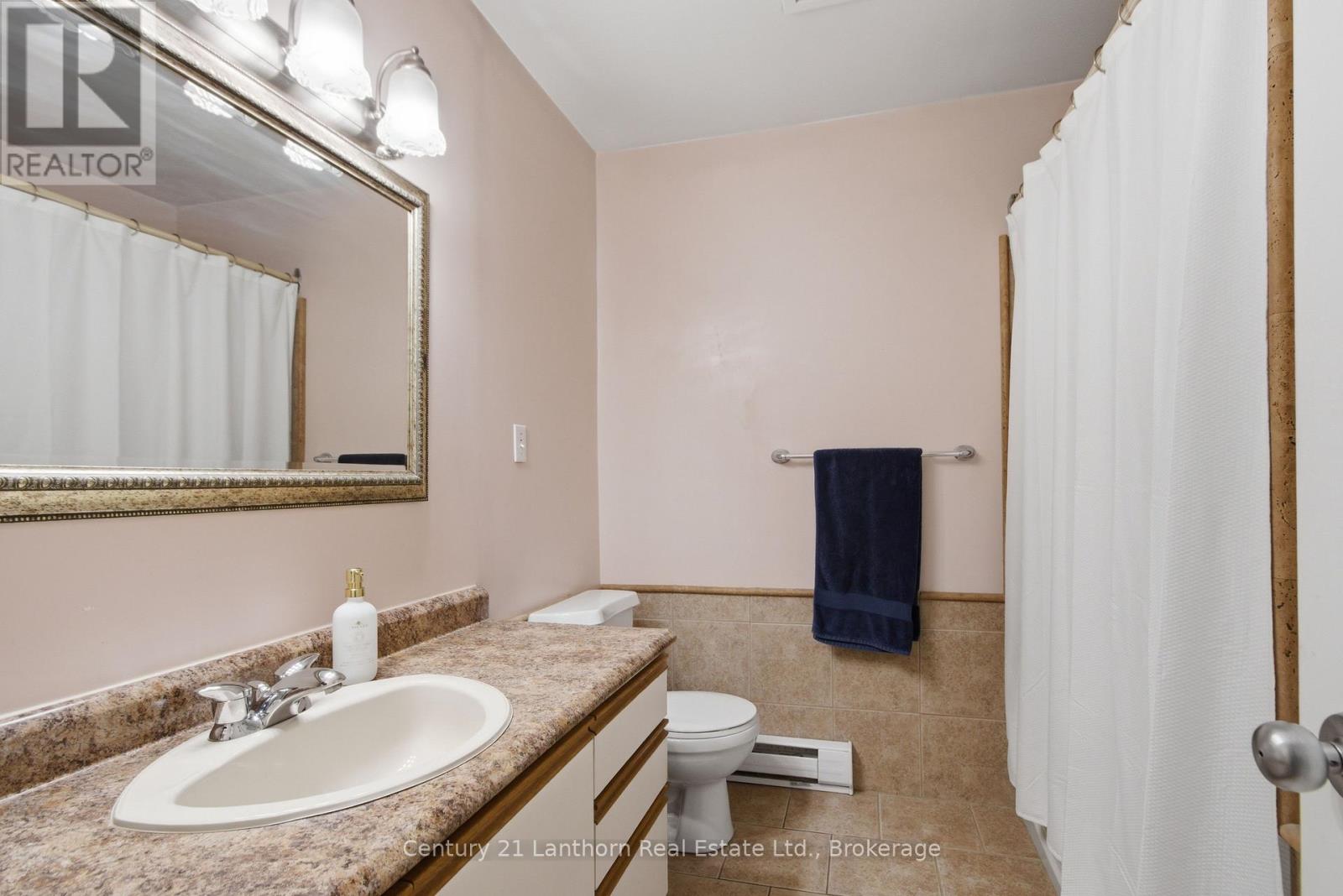 33 Van Alstine Drive, Quinte West, Ontario  K8V 6K8 - Photo 19 - X13153292