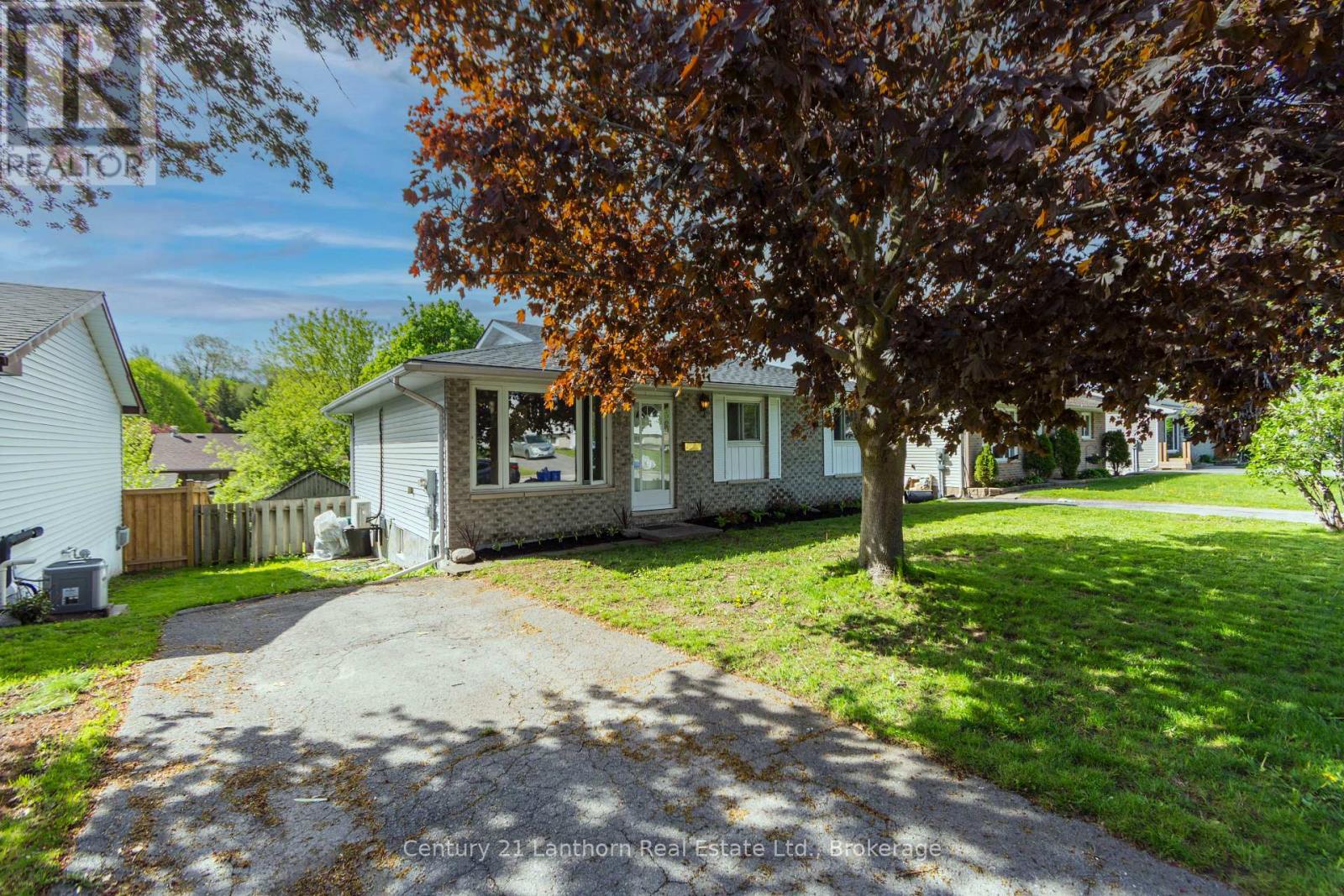 33 Van Alstine Drive, Quinte West, Ontario  K8V 6K8 - Photo 2 - X13153292