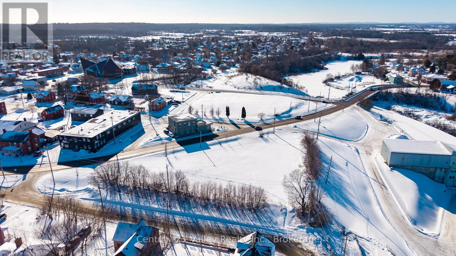 20 Bridge Street, Renfrew, Ontario  K7V 3R2 - Photo 19 - X12775966