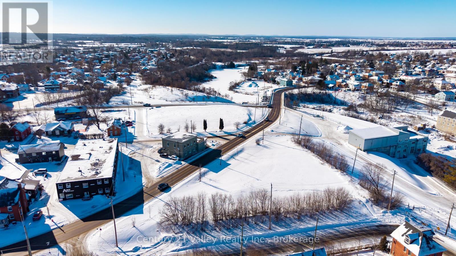 20 Bridge Street, Renfrew, Ontario  K7V 3R2 - Photo 17 - X12775966
