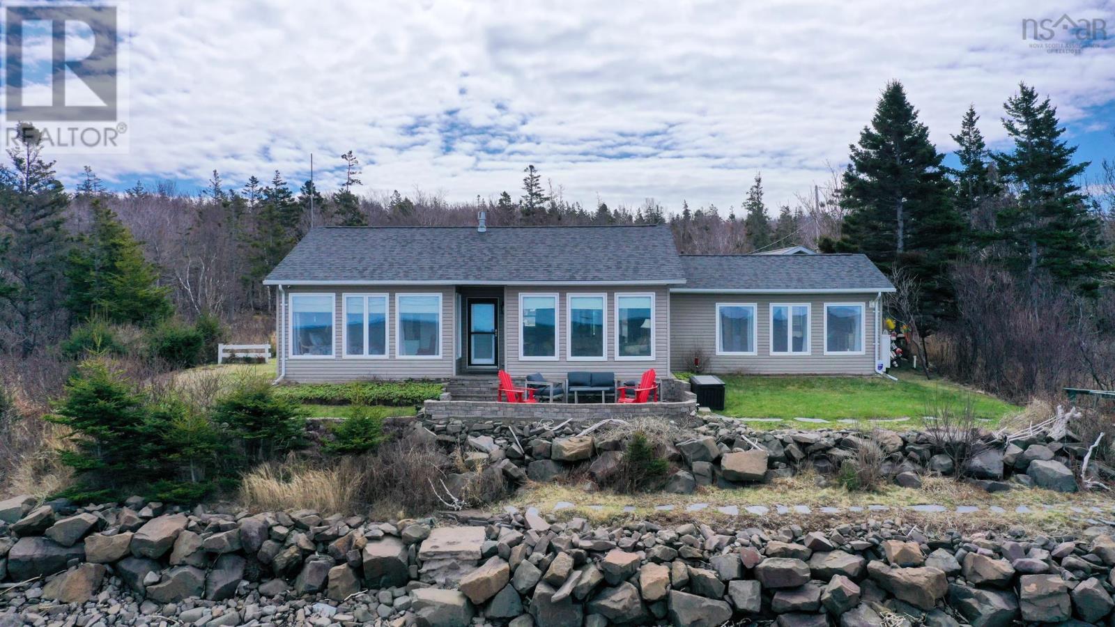 59 Sunset Avenue, Phinneys Cove, Nova Scotia  B0S 1L0 - Photo 3 - 202603199