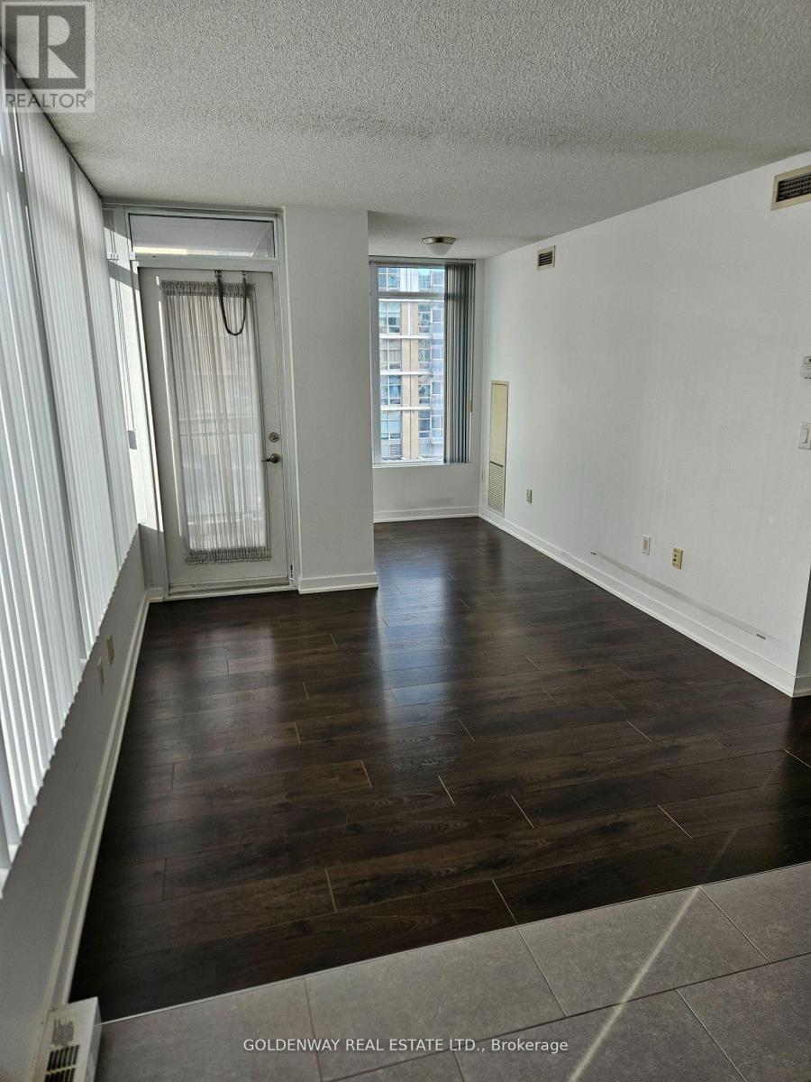 617 - 15 Brunel Court, Toronto, Ontario  M5V 3Y6 - Photo 7 - C13146604