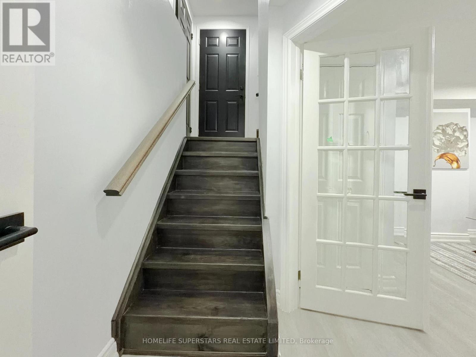 251 Queenslea Avenue, Toronto, Ontario  M9N 3X4 - Photo 24 - W13148892